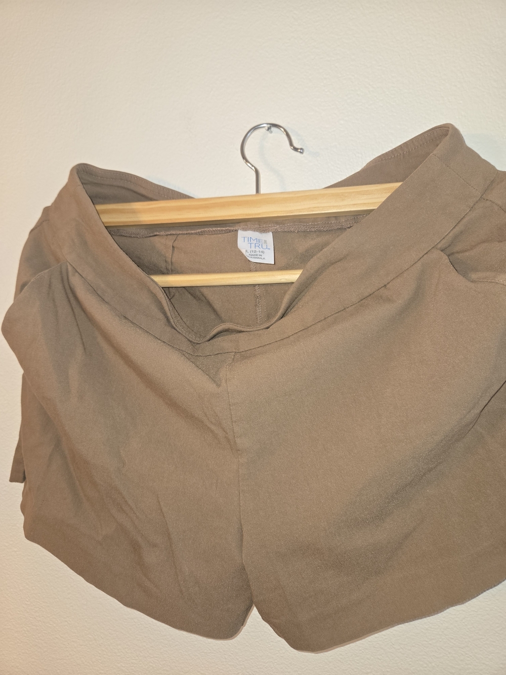 Time and Tru Brown Pull-On Casual Shorts